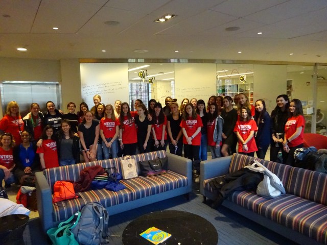 DSC00730_group picture farewell Winsor